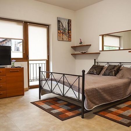 Modern Apartment Near City Center Клуж-Напока Экстерьер фото