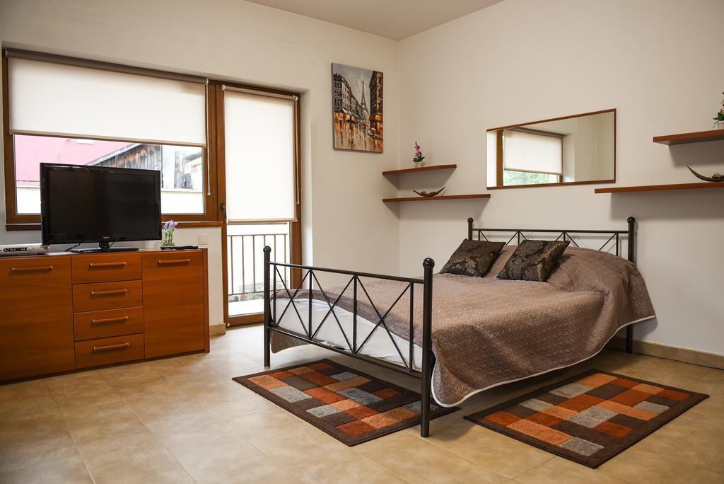 Modern Apartment Near City Center Клуж-Напока Экстерьер фото