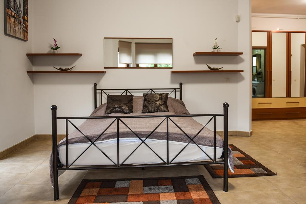 Modern Apartment Near City Center Клуж-Напока Экстерьер фото